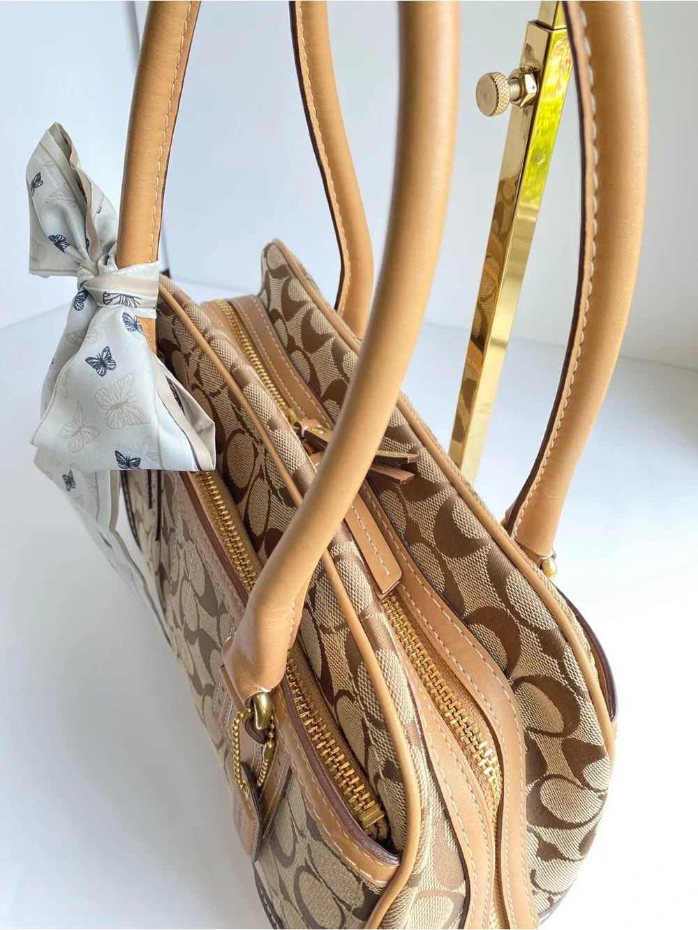 Coach Y2K Hampton Signature Canvas with Perforated Leather Trim Traditional Tan - Picture 8 of 16